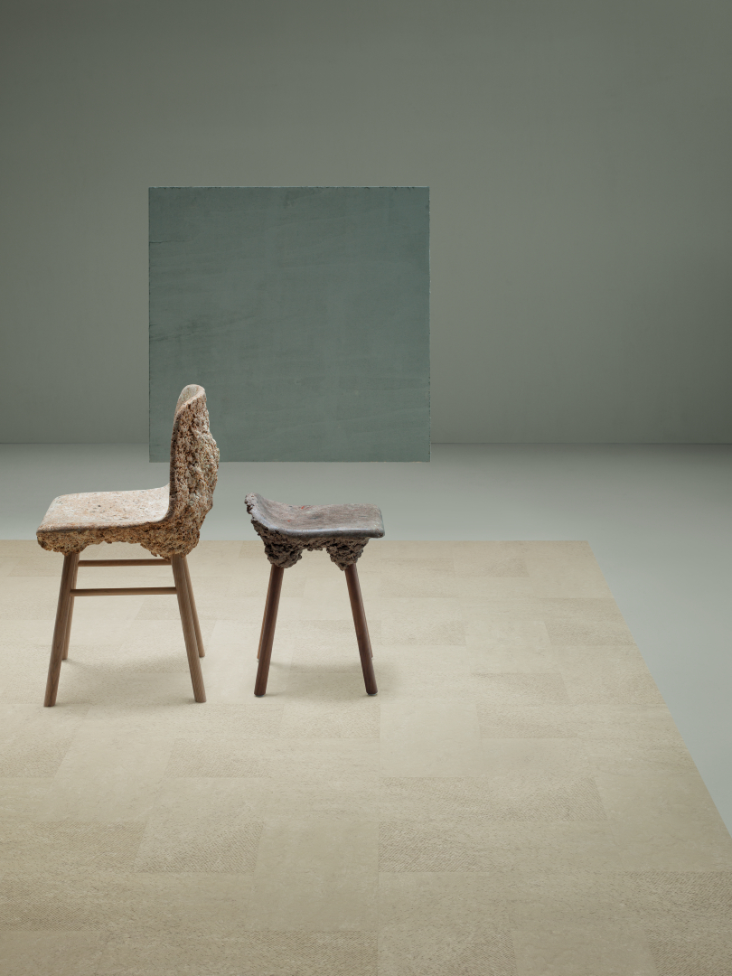 Vloerbedekking met gravure