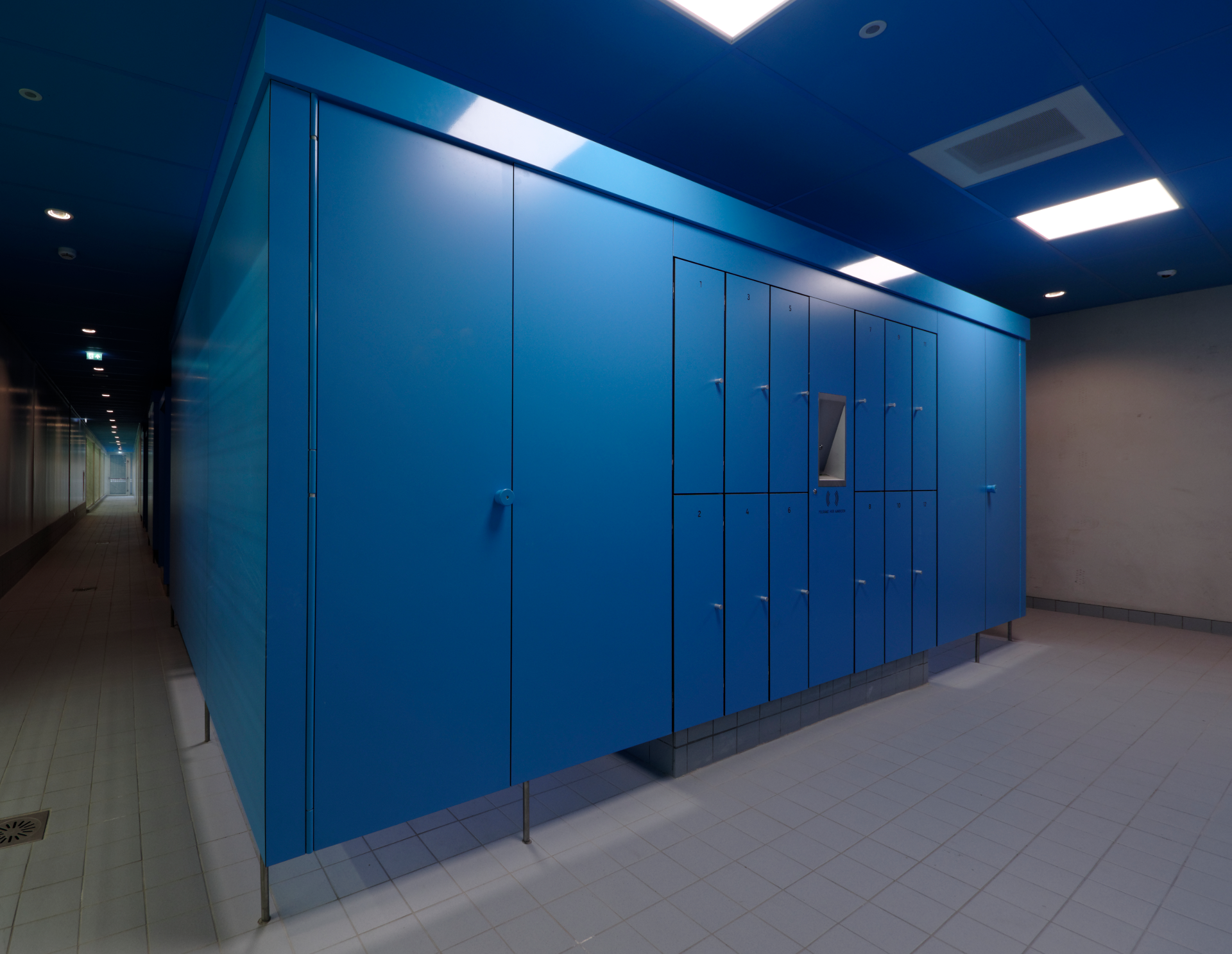 Toiletcabines, douchecabines, kleedcabines en wisselcabines type HerboKern