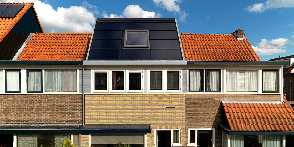 Een goede integratie van zonnepanelen en daglichtoplossingen zijn essentieel. Een goede integratie van zonnepanelen en daglichtoplossingen zijn essentieel.