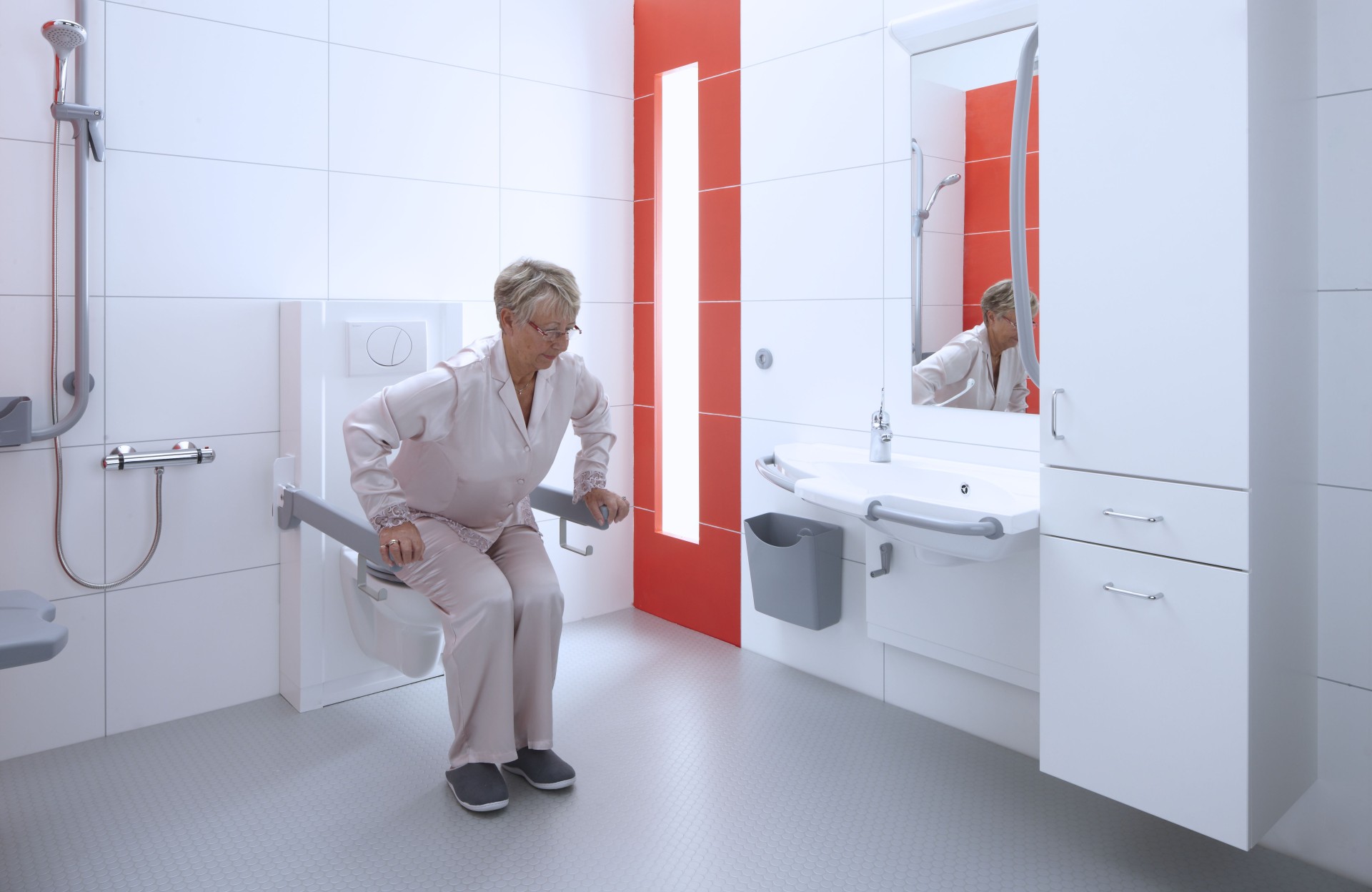 In hoogte verstelbare wc van Bano In hoogte verstelbare wc van Bano