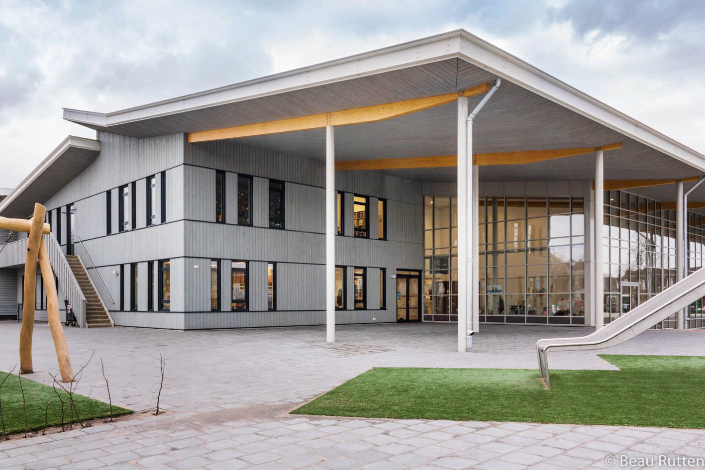 Marmoleum vloeren van Forbo Flooring zorgen voor natuurlijke uitstraling duurzaamste school Nederland Marmoleum vloeren van Forbo Flooring zorgen voor natuurlijke uitstraling duurzaamste school Nederland