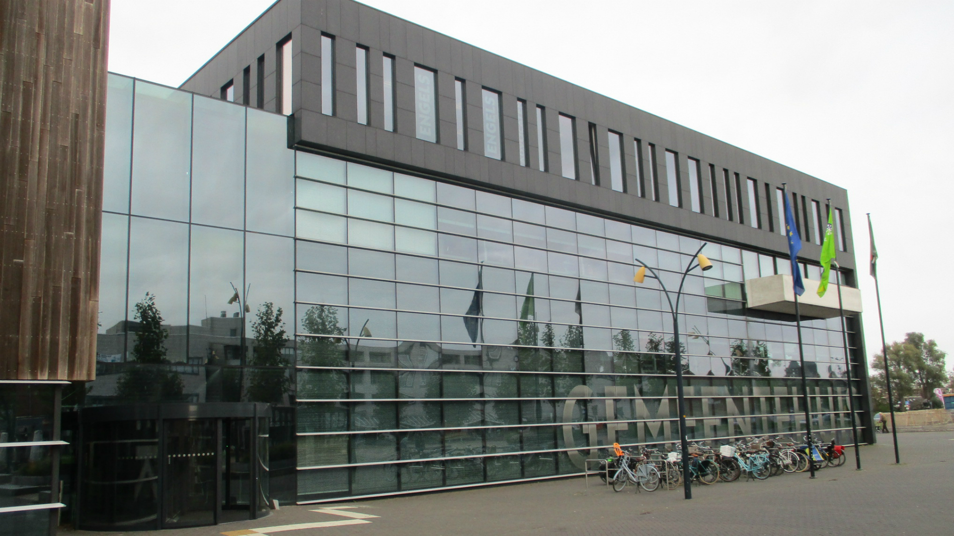 Zuidgevel Gemeentehuis Heerhugowaard, bestaande situatie Zuidgevel Gemeentehuis Heerhugowaard, bestaande situatie