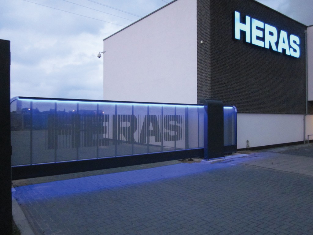 Heras schuifpoort iGate