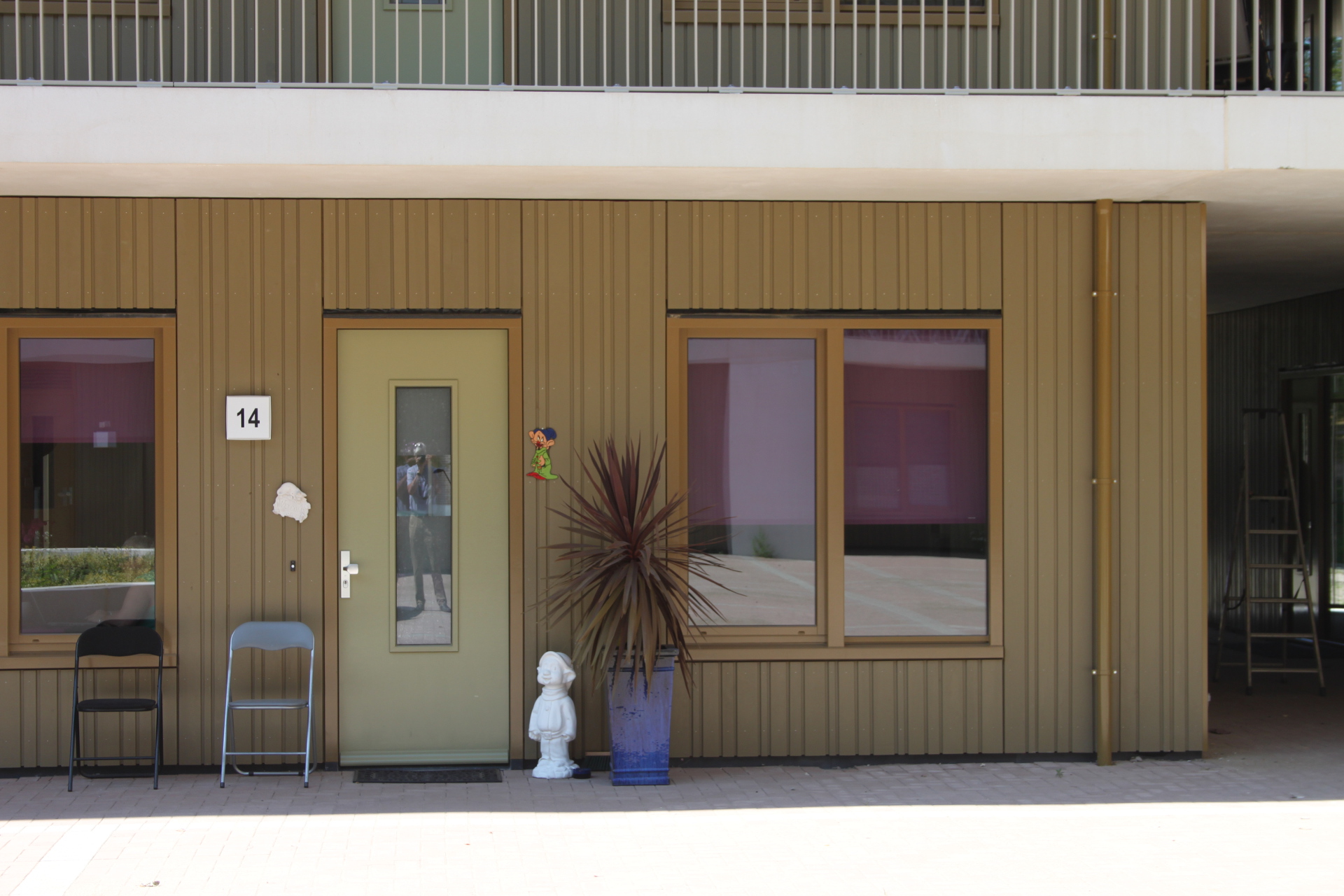 gevel huis met kabouters