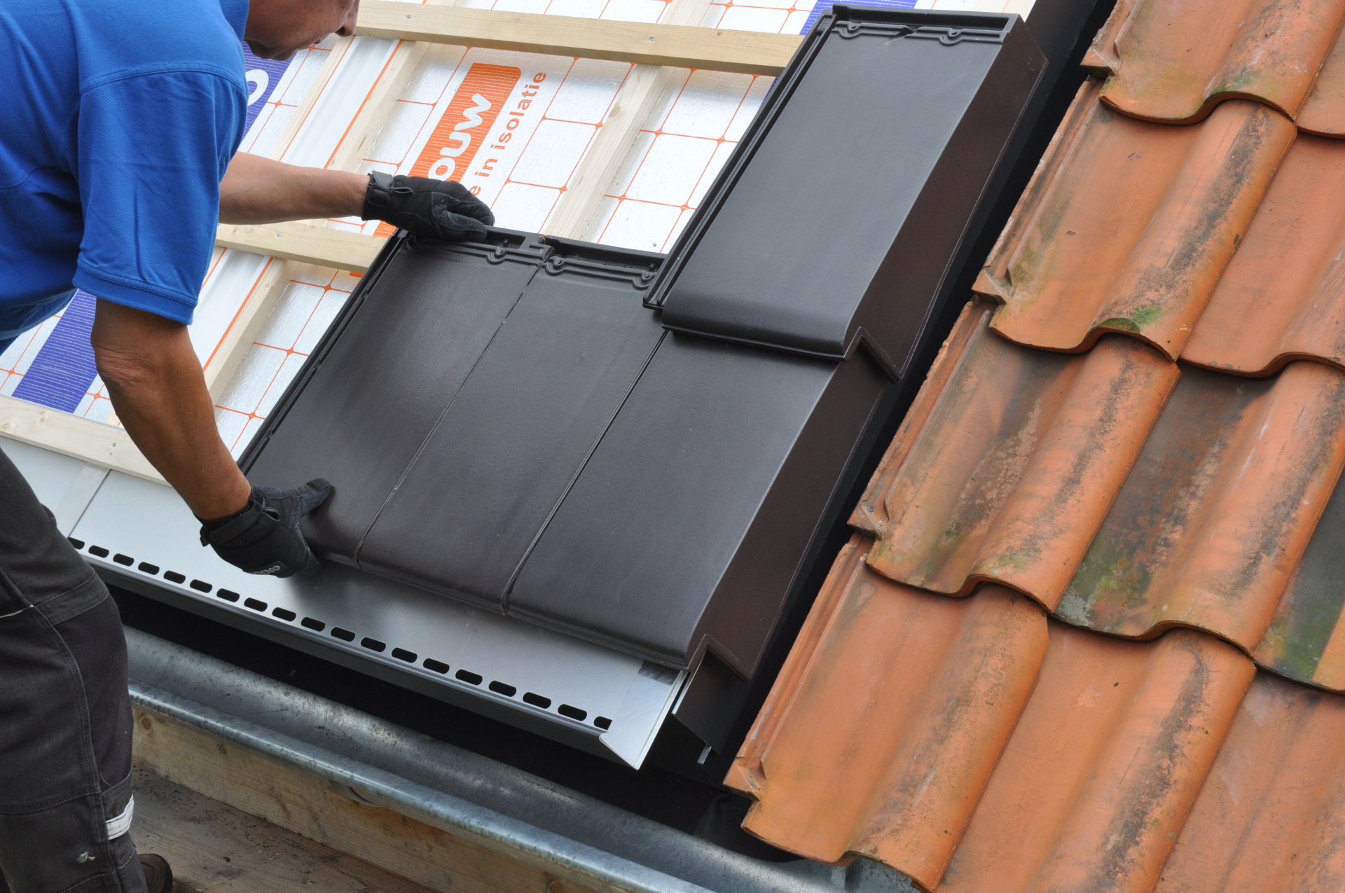 BEWI IsoBouw SlimFix RenoGoot, aluminium renovatiegoten voor opgehoogde daken