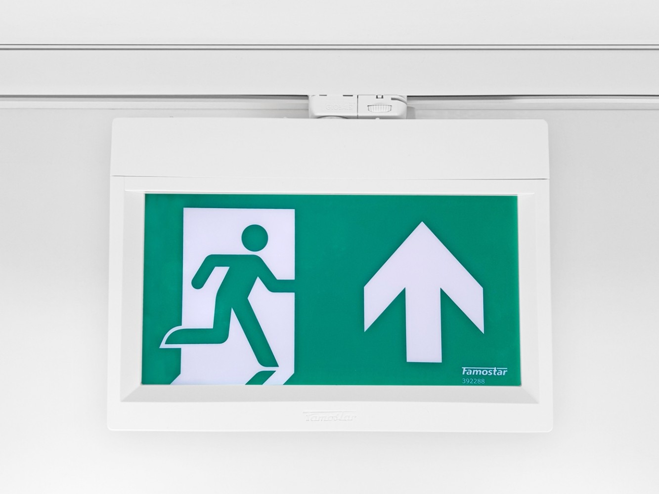 Led-vluchtwegaanduiding Go! op spanningsrail Led-vluchtwegaanduiding Go! op spanningsrail