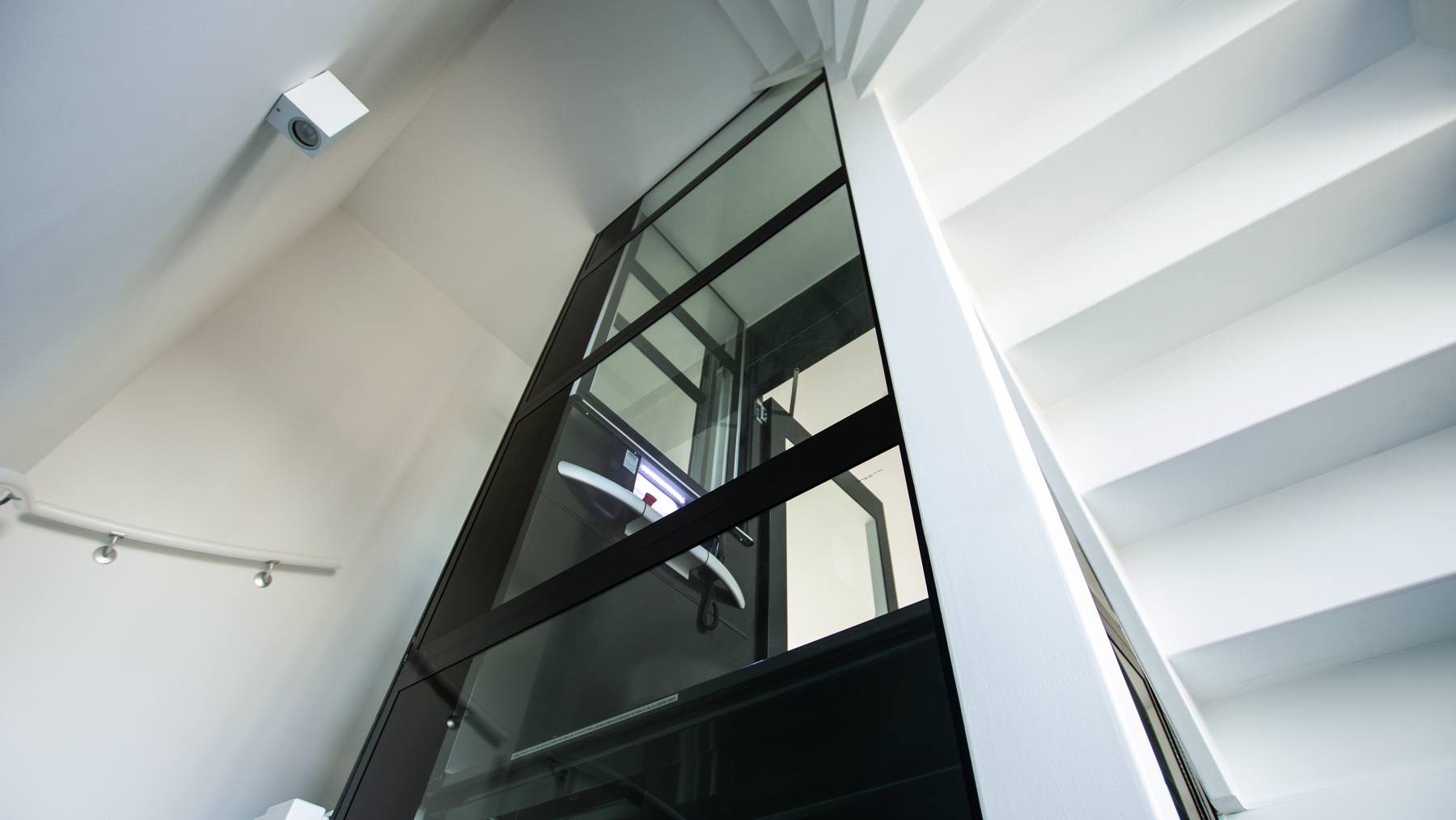 Een zorgeloze toekomst met een A-4000 huislift, De Omval, Amsterdam