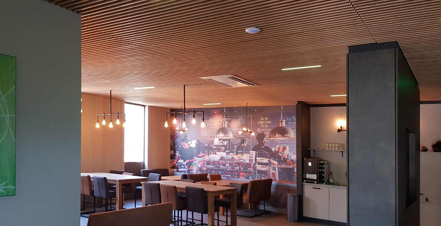 Derako massief houten verlaagde grill plafond Derako massief houten verlaagde grill plafond