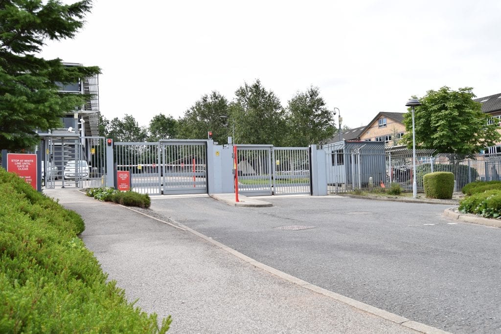 Heras beschermt financieel datacenter met hoogwaardige, zeer veilige toegangscontrole Heras beschermt financieel datacenter met hoogwaardige, zeer veilige toegangscontrole