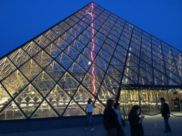 Het Louvre in Parijs