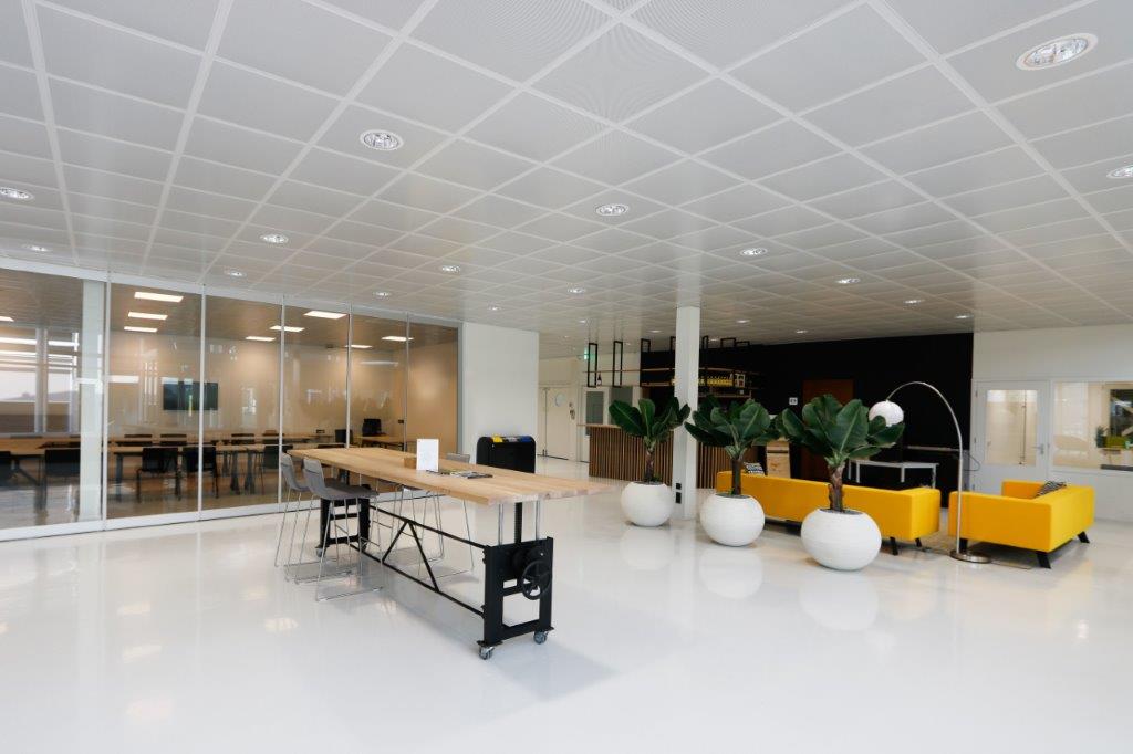 Hunter Douglas C3 PCM Klimaatplafond bij Ontwikkelhuis Nieuwegein Hunter Douglas C3 PCM Klimaatplafond bij Ontwikkelhuis Nieuwegein