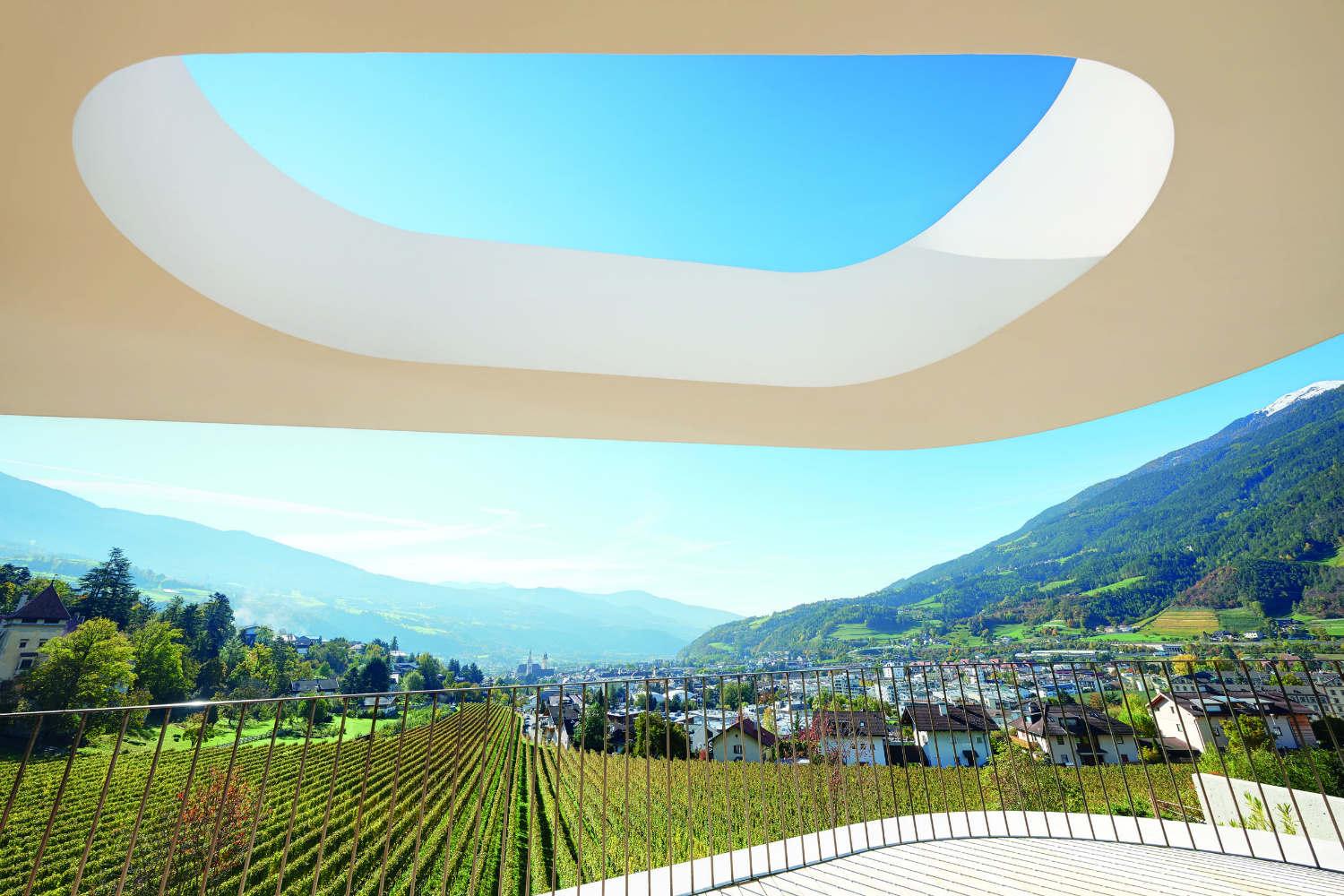 Eengezinswoning Eisacktal, Zuid-Tirol - SWISSPACER 'Warm Edge' afstandhouders Eengezinswoning Eisacktal, Zuid-Tirol - SWISSPACER 'Warm Edge' afstandhouders
