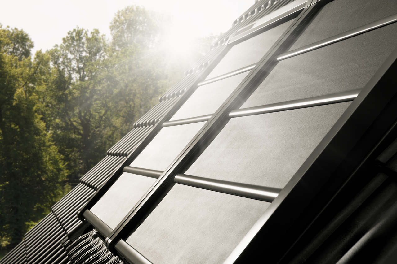 Elektrisch bedienbare VELUX INTEGRA® verduisterende buitenzonwering Elektrisch bedienbare VELUX INTEGRA® verduisterende buitenzonwering