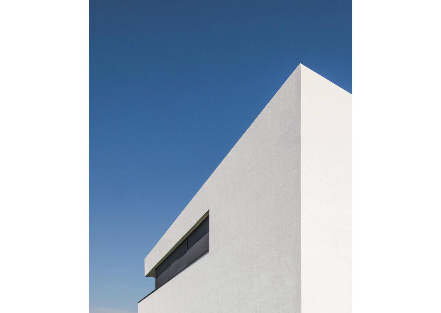 Innovatief verzonken dakrandsysteem voor minimalistische architectuur Innovatief verzonken dakrandsysteem voor minimalistische architectuur