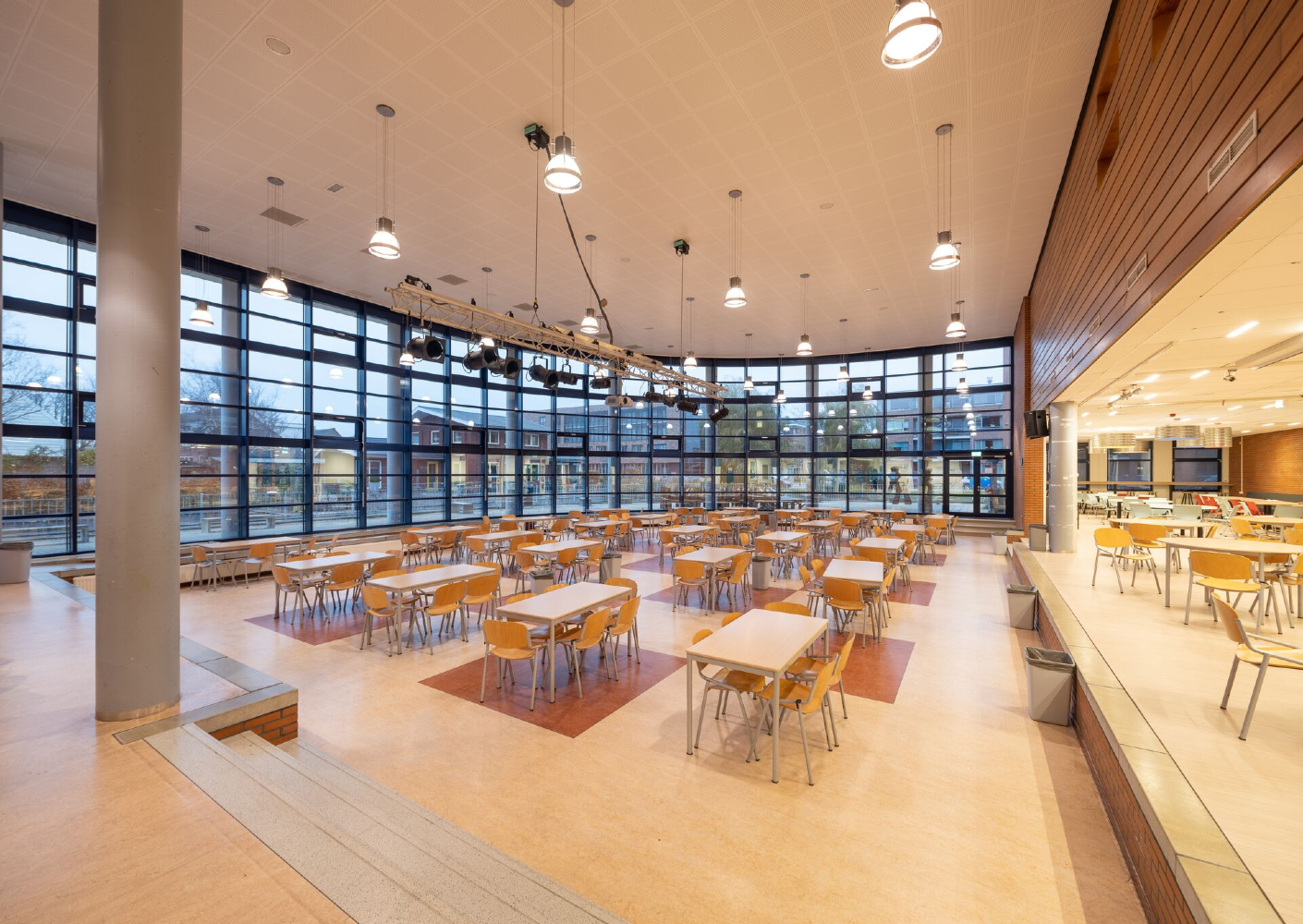 Nieuwe Schoolvloerwijzer helpt scholen bij keuze vloer Nieuwe Schoolvloerwijzer helpt scholen bij keuze vloer