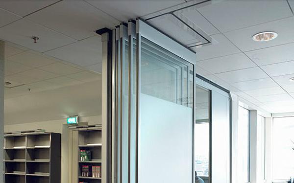Sight, mobiele glazen paneelwanden met verticale designprofielen van Multiwal