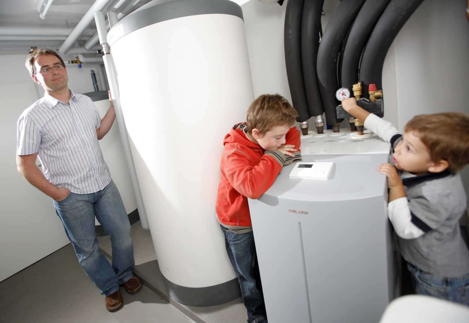 heat-pumps-393059.jpg