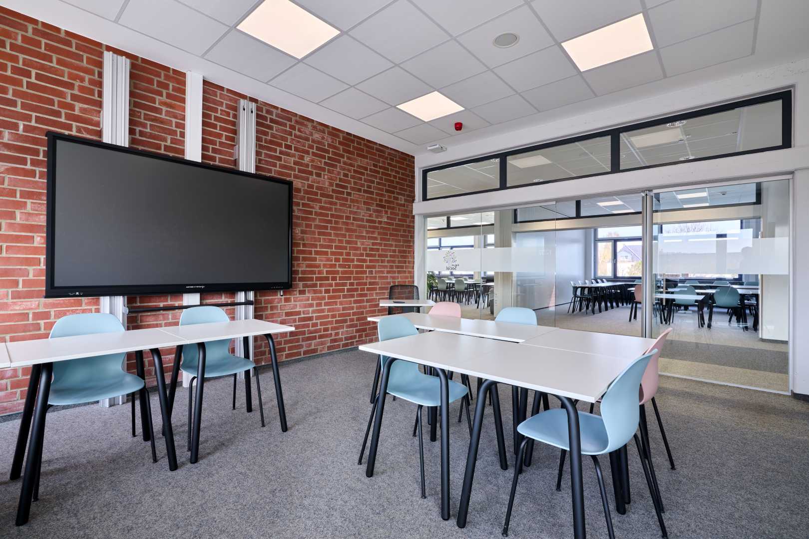 TOPIQ® Alpha Range Rendering Classroom klaslokaal