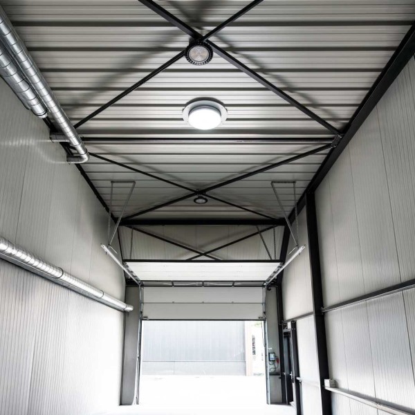 Garage met daglichtbuis