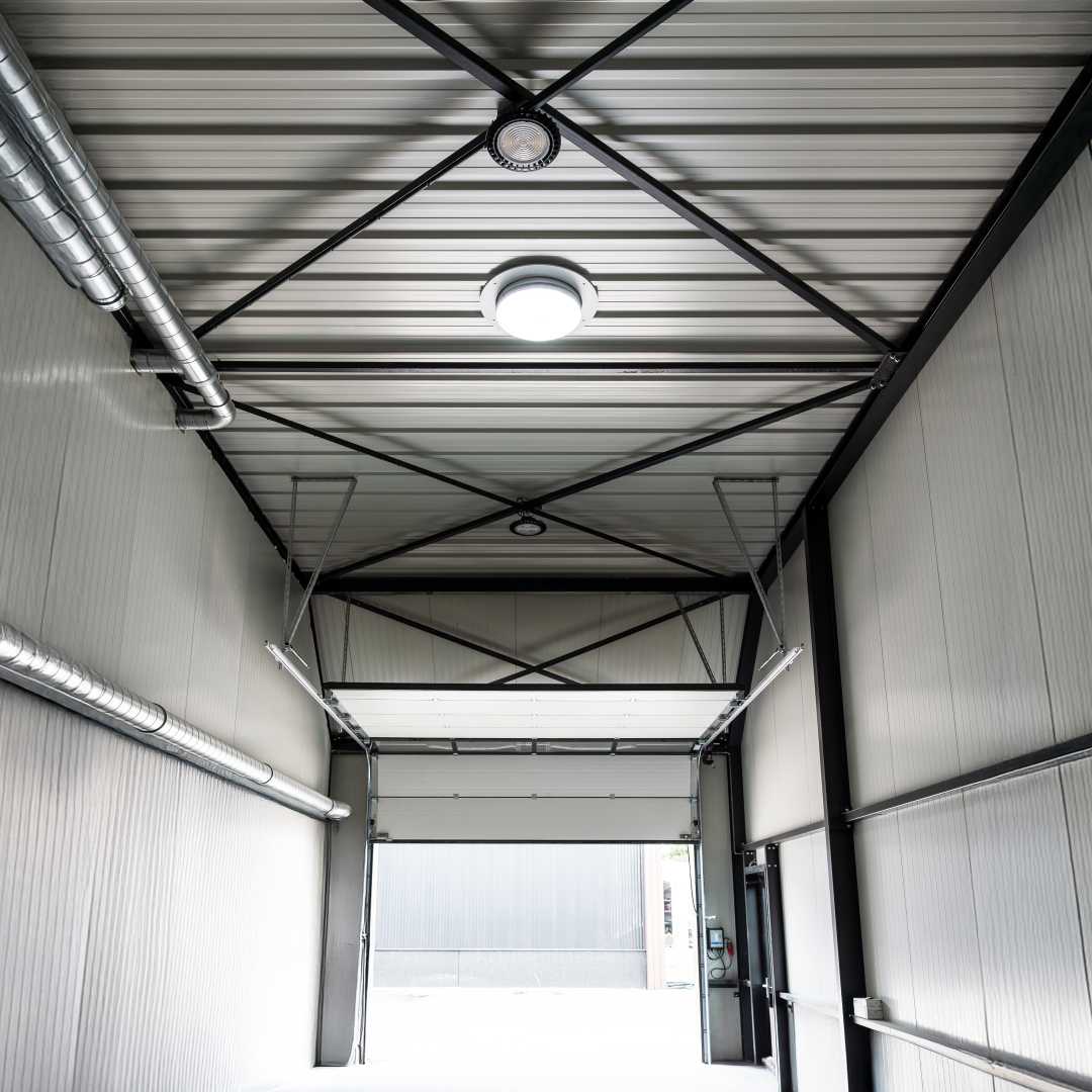 Garage met daglichtbuis van Techcomlight Garage met daglichtbuis