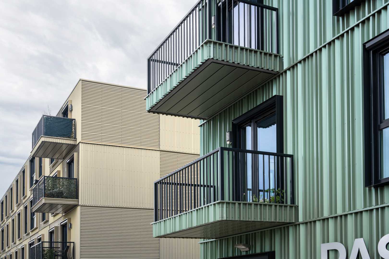 Nieuwe Dukenburgseweg 21 - Nijmegen - balkons prefab gevels met balkons