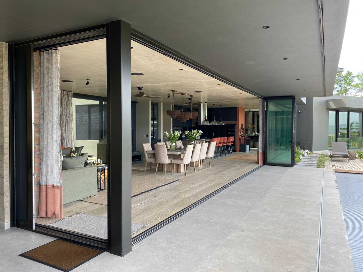 Aliplast New Panorama aluminium vouwwand openstaande vouwwand