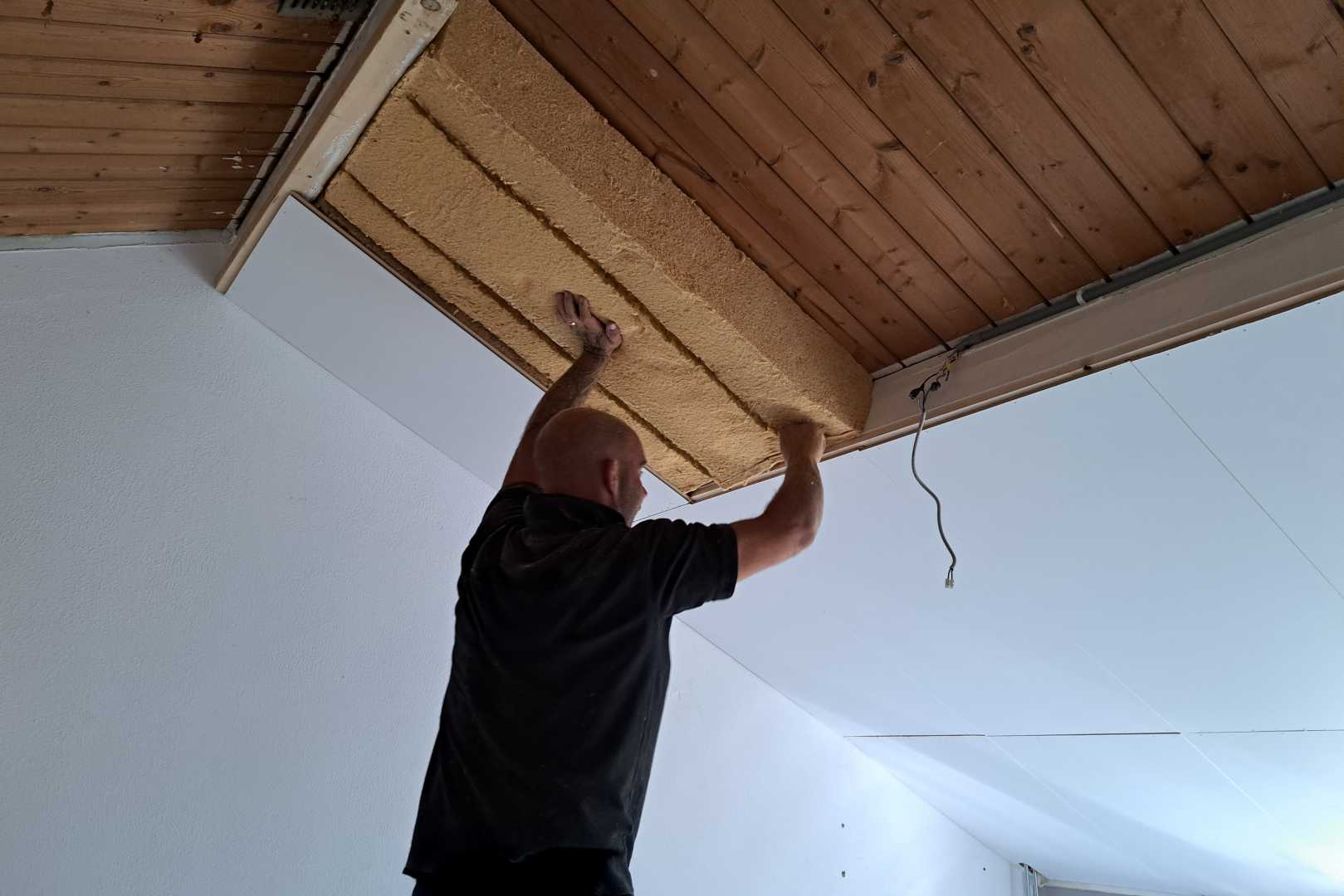 Kingspan Unidek introduceert biobased dakelement voor snelle na-isolatie