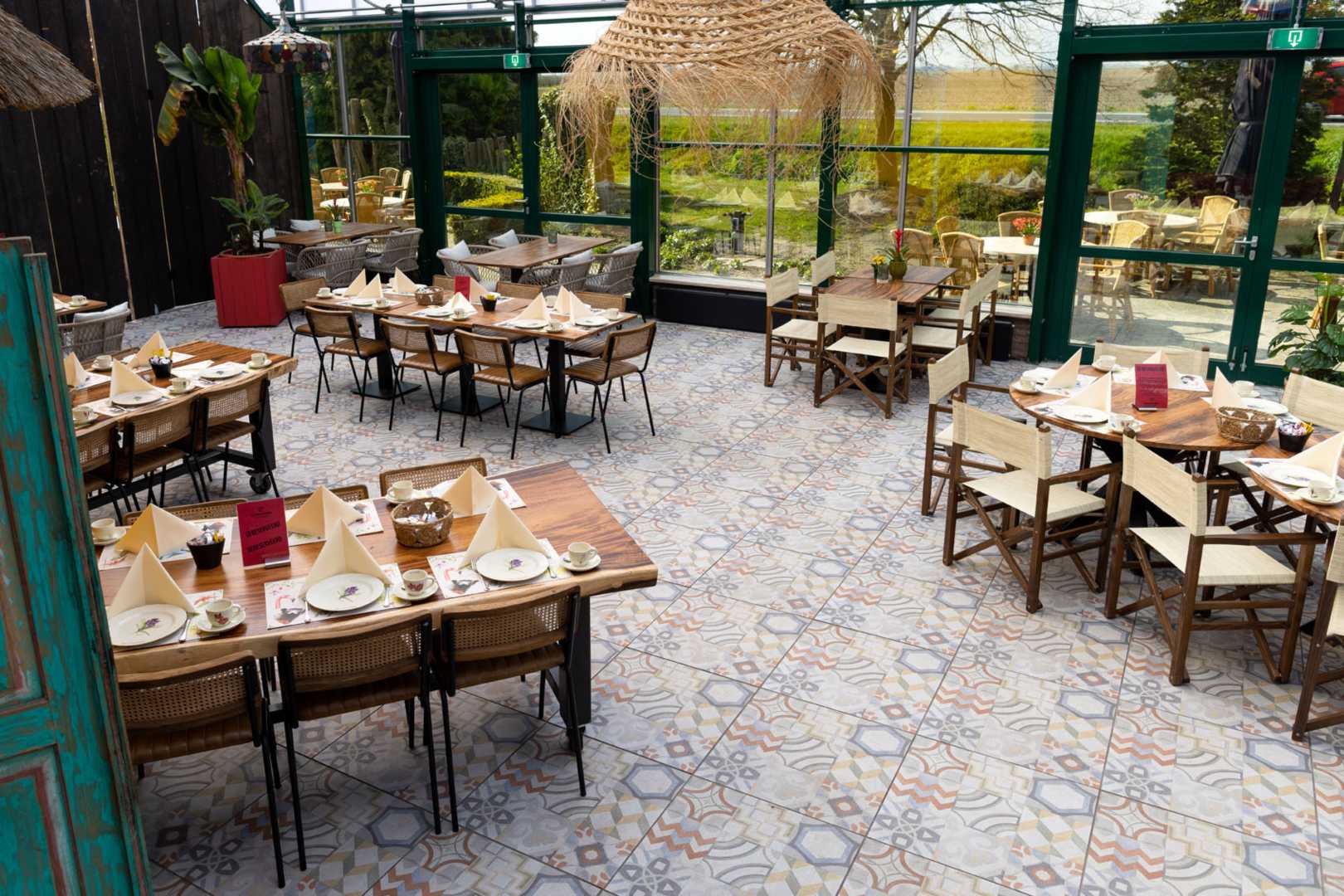 MBI Orchideeenhoeve Luttelgeest Geoceramica Mosaik Beige Porto Mix Forma Decor