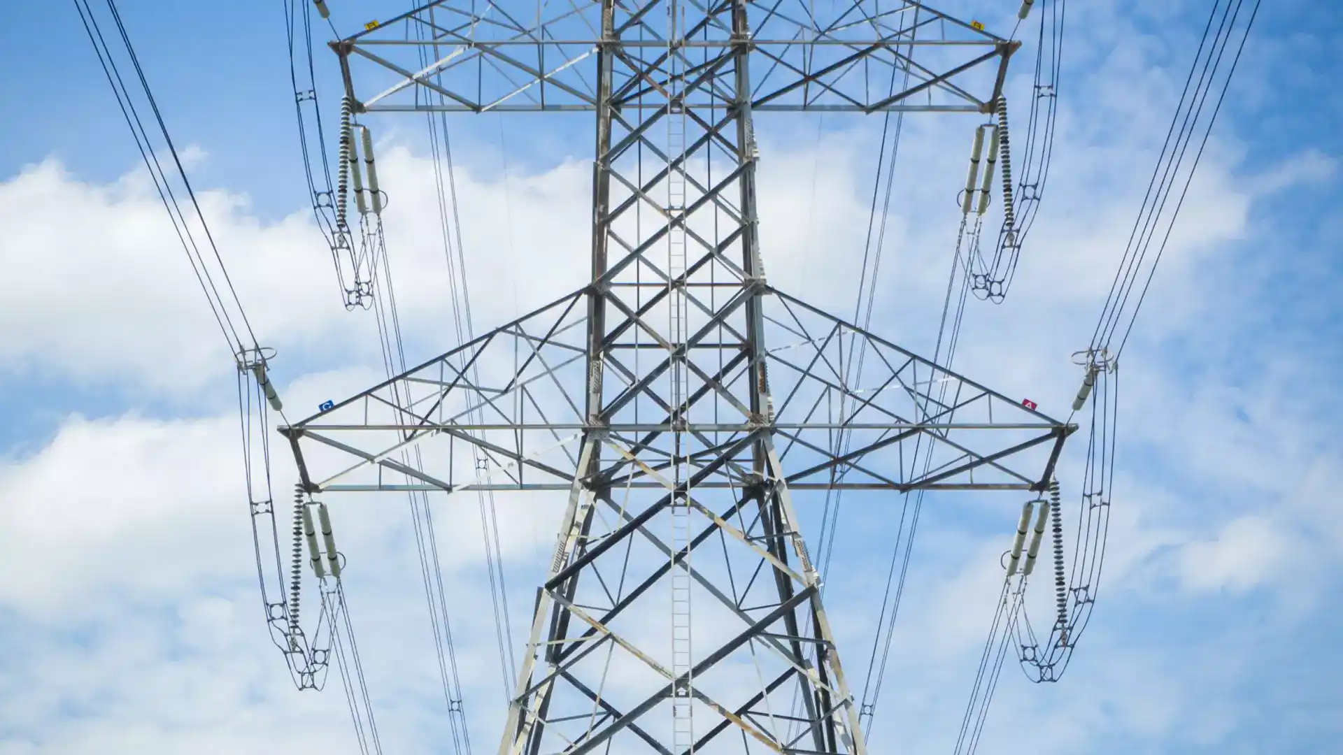 Stroomnet onder druk: wat betekent dit voor de woningbouw?