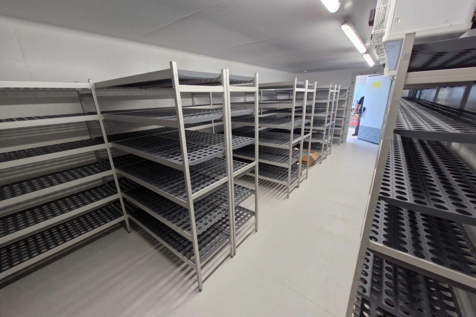 Van chaos naar controle: transformeer koel- en vriescellen met modulaire rekstellingen
