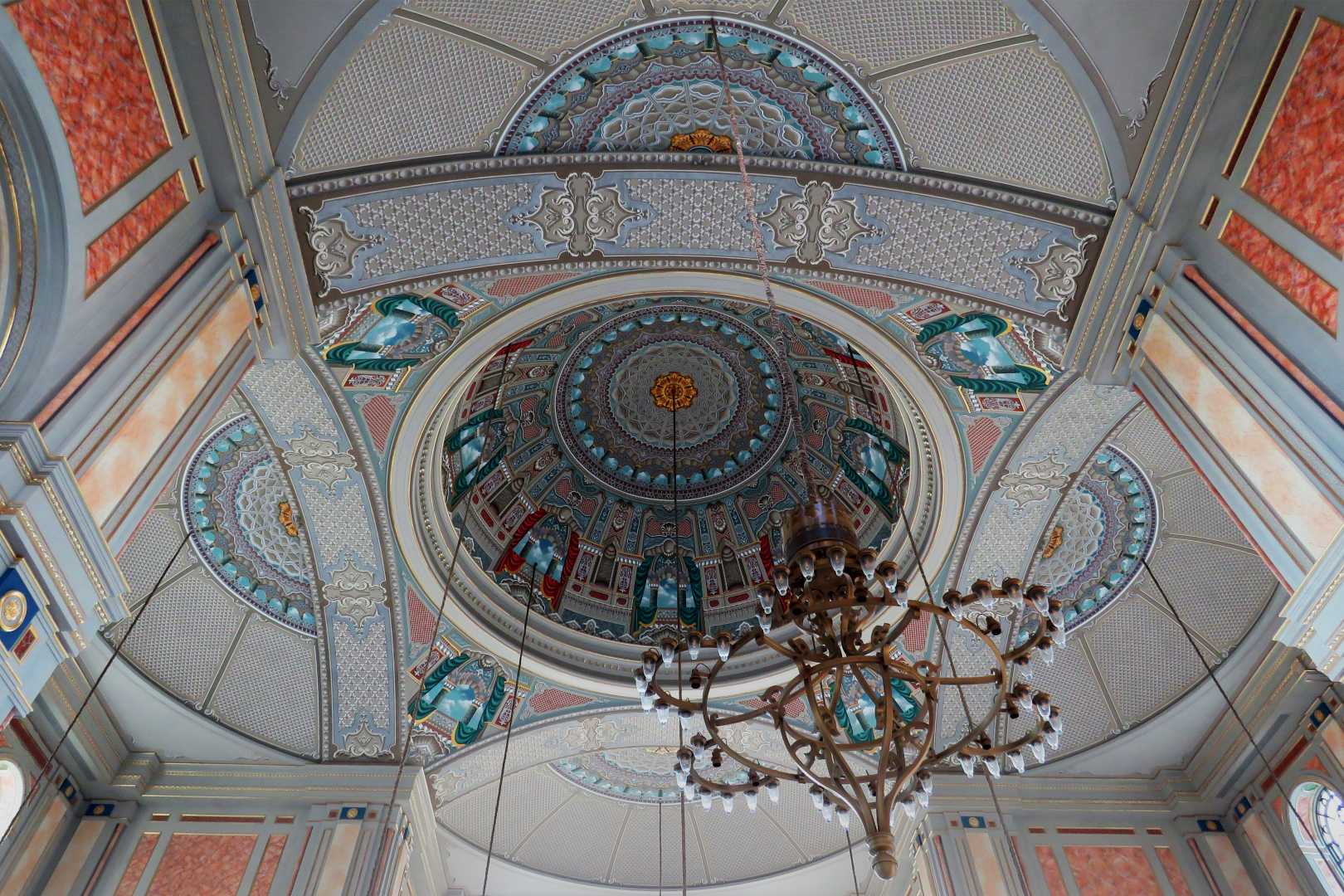 Koepel in Pearl Moskee in Doha, Qatar