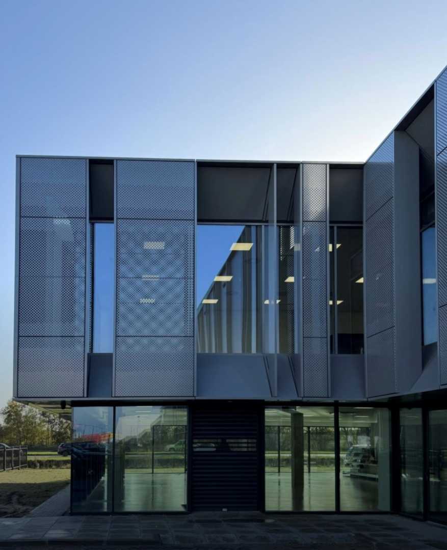 Project met de nieuwe MC55 vliesgevel van Aliplast Project met de nieuwe MC55 vliesgevel van Aliplast