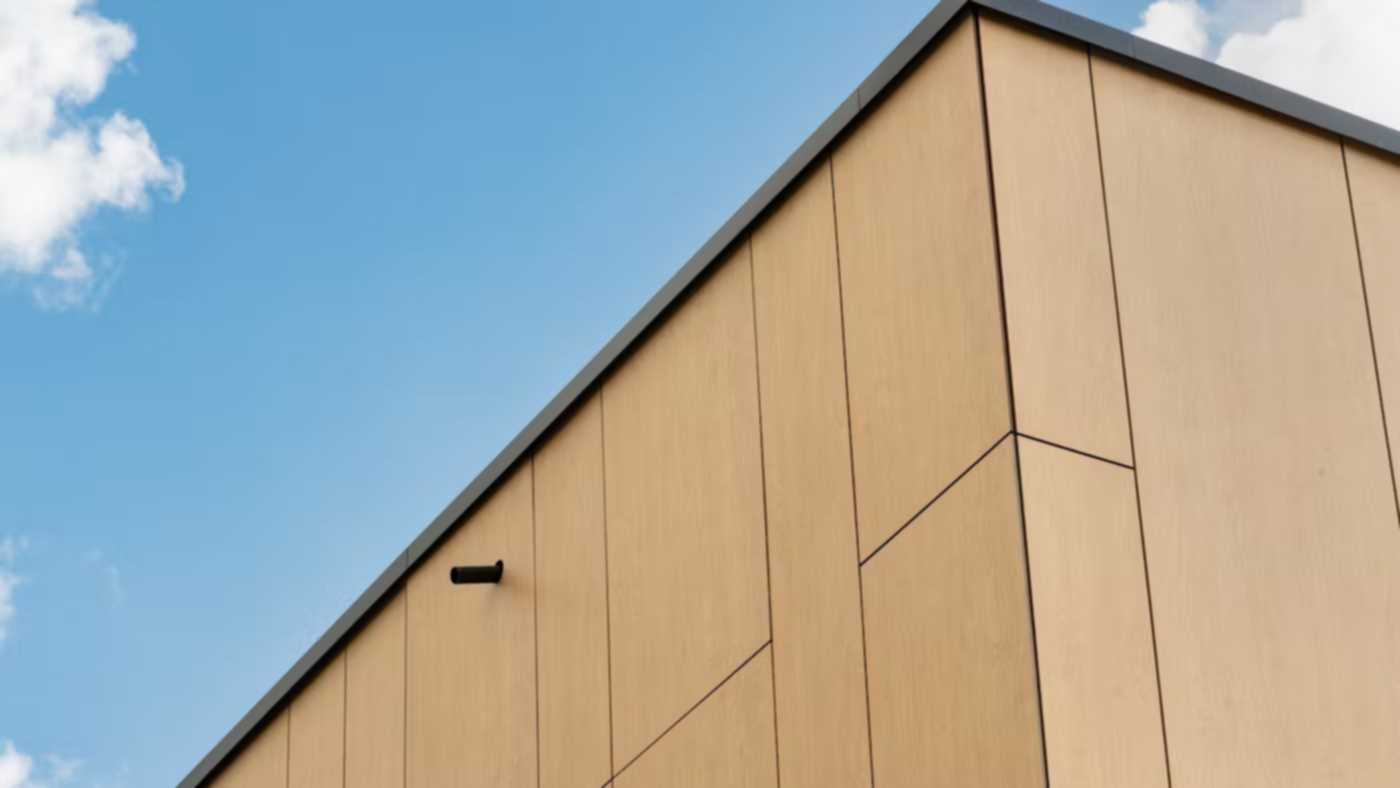 Basisschool 't Nieverke met Rockpanel Woods