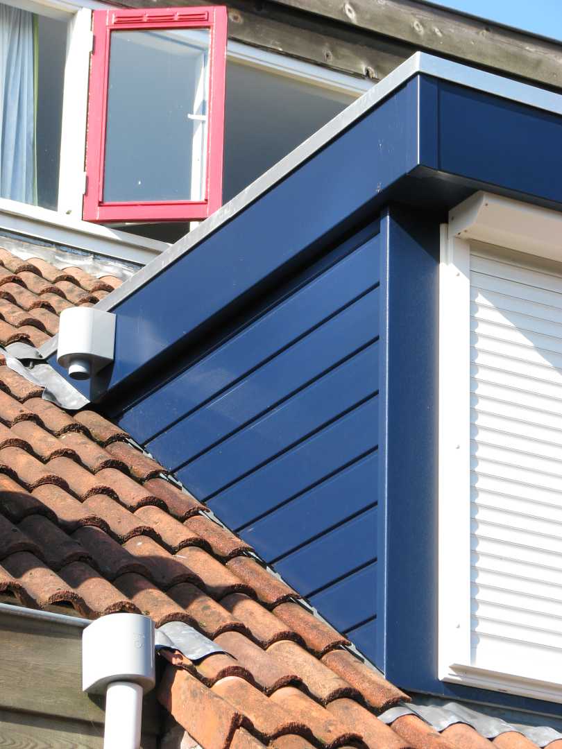 Dakrand blauw