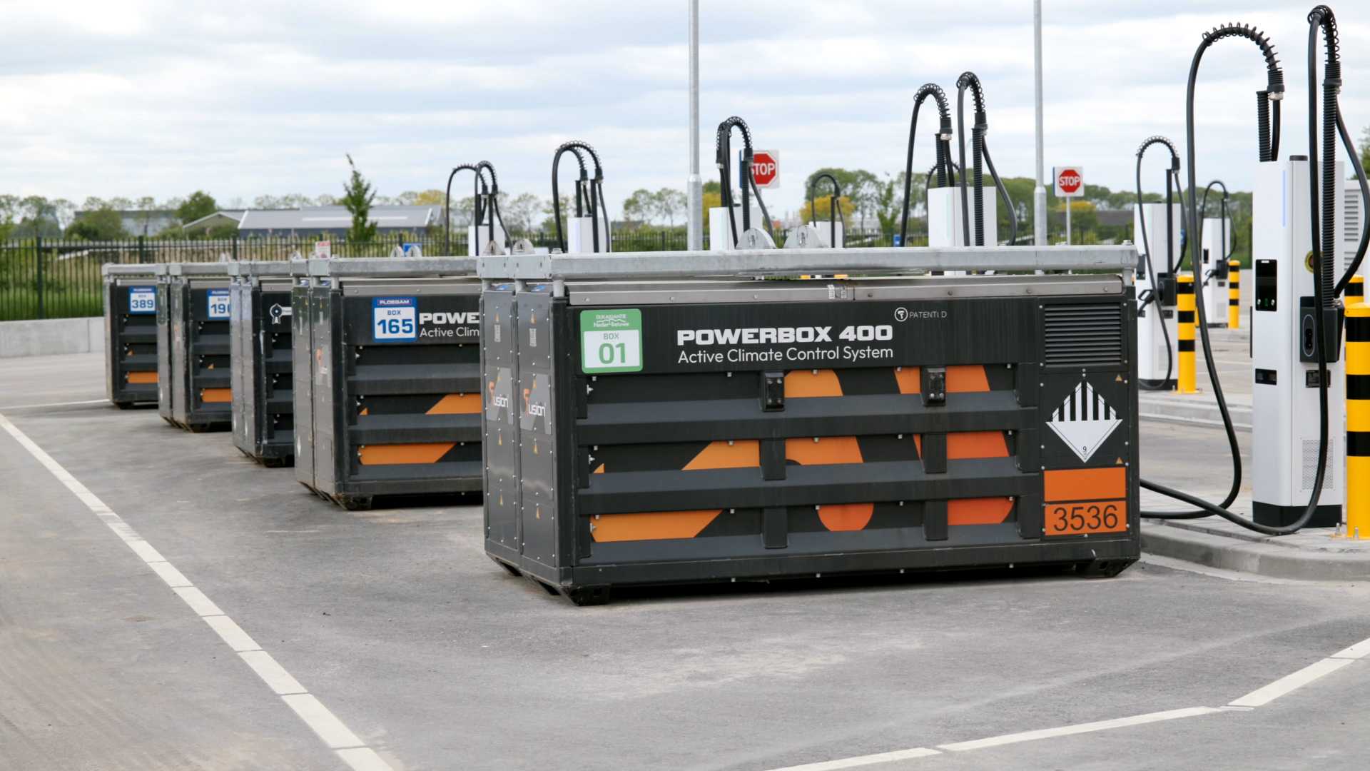 Slim laadplein koppelt zonne-energie aan emissieloos bouwen bij zandwinning
