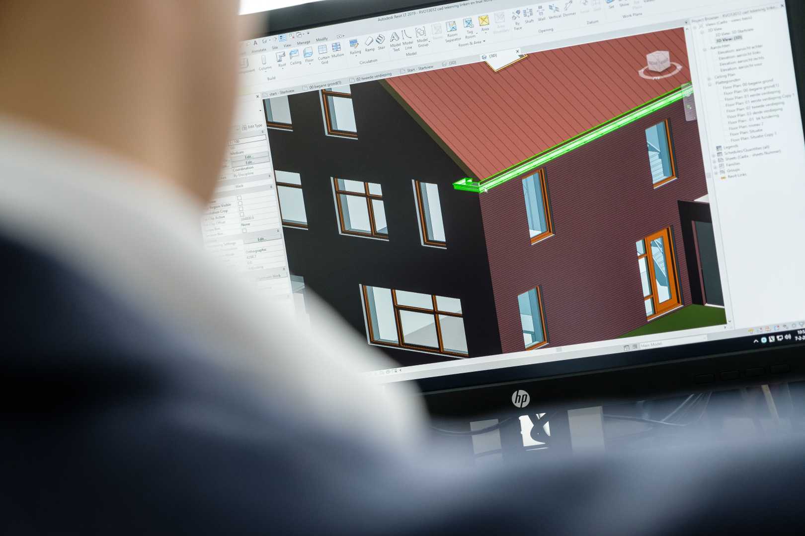 computerscherm met tekenprogramma dakrand