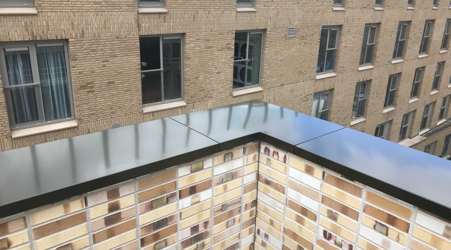 Aluminium muurafdekkappen Aluminium muurafdekkappen