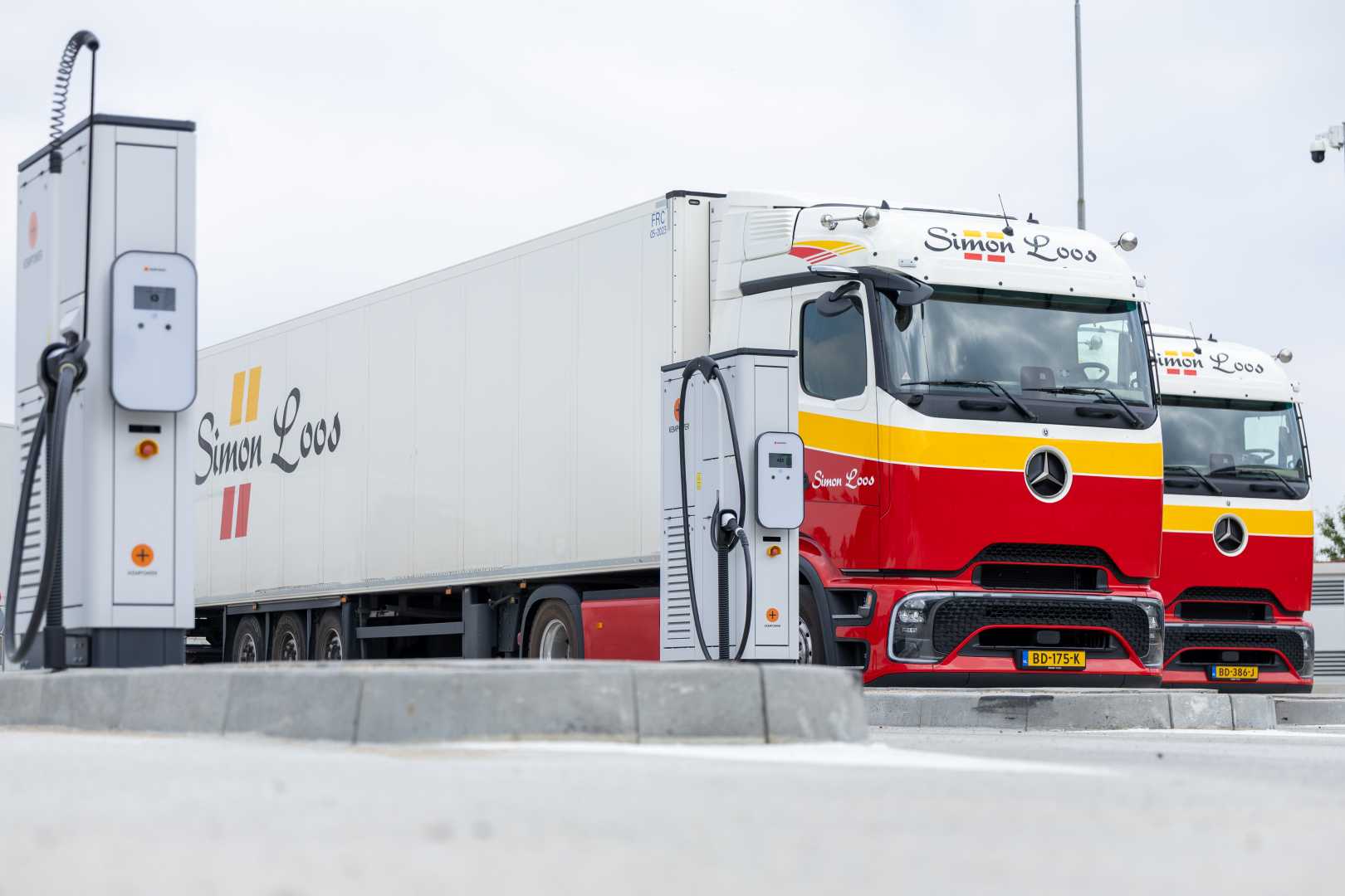 Batenburg realiseert toekomstbestendig laadplein voor zwaar elektrisch transport